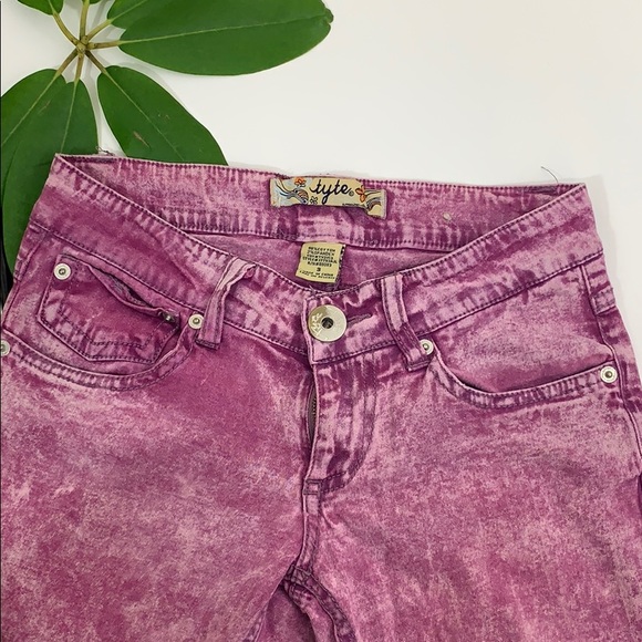 TYTE | Skinny Pink Acid Wash Jeans - Picture 4 of 8